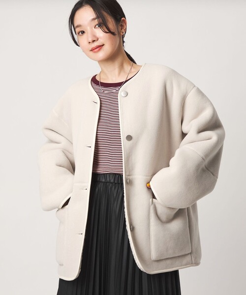green label relaxing(グリーンレーベルリラクシング)の「【WEB限定】<at ease>フリース ボア リバーシブル ブルゾン(その他アウター・レディース・ダークグレー/オフホワイト/ダークブラウン・SHORT/36/38)」の2枚目の写真