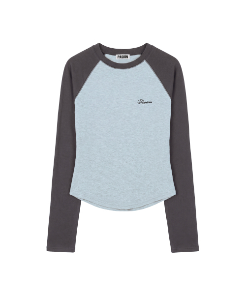 PASION(パシオン)の「MAVIS ラグランTシャツ_スカイブルー&チャコール(Tシャツ/カットソー・レディース・スカイブルー・FREE)」の2枚目の写真