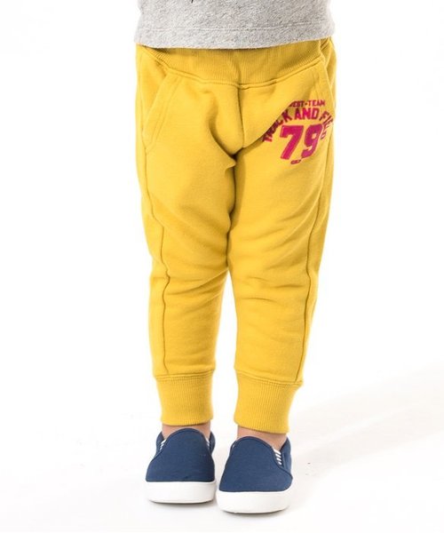 BREEZE(ブリーズ)の「ネット限定 カレッジロゴカットパンツ(9分丈)(その他パンツ・キッズ・マスタード/ネイビー/グレー・140/100/120/95/80/90/110/130)」の3枚目の写真