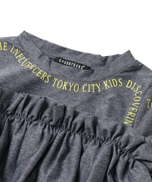 CHUBBYGANG（チャビーギャング）の「フリルデザインロングTシャツ（シャツ/ブラウス・キッズ・ブラック/インディゴブルー/ホワイト・120/160/110/130/140/150/100）」の5枚目の写真