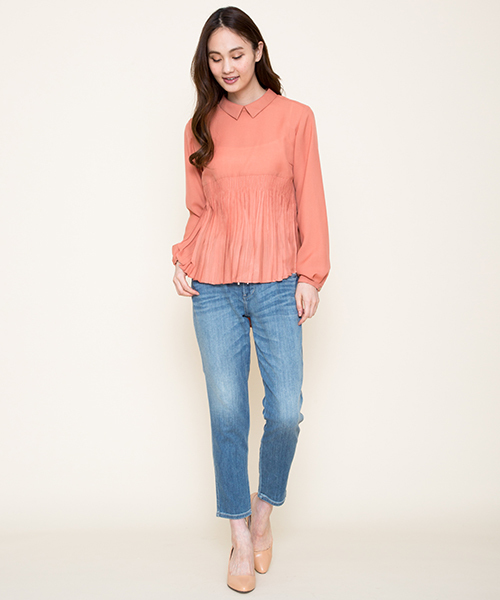 Moname(モナーム)の「MONAME テーパード デニムパンツ EASY PANTS(イージーパンツ)/41171001(デニムパンツ・レディース・ライトブルー・M/SS/S)」の17枚目の写真