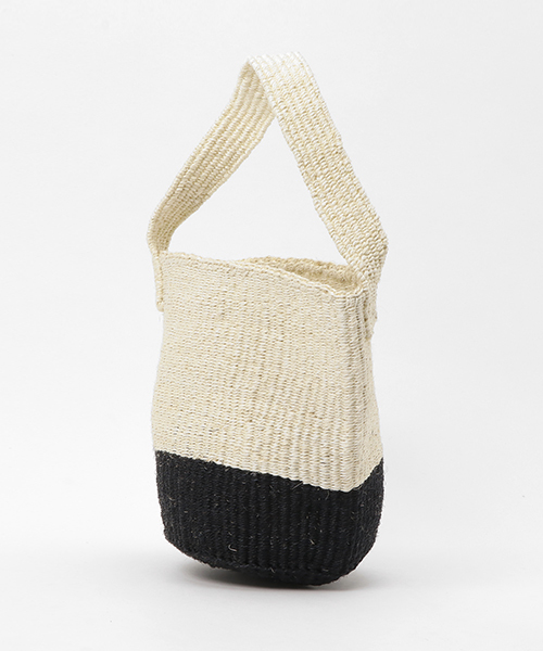 UR SELECT（ユーアールセレクト）の「UR SELECT OSカゴBAG（トートバッグ・レディース・ブラック・FREE）」の4枚目の写真