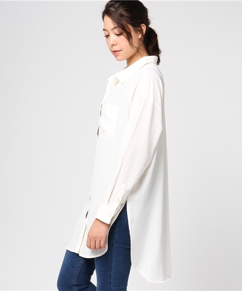 earth music&ecology(アースミュージックアンドエコロジー)の「とろみシャツワンピース(シャツワンピース・レディース・オフホワイト/ライトグレー/ネイビー/ストライプ・FREE)」の6枚目の写真