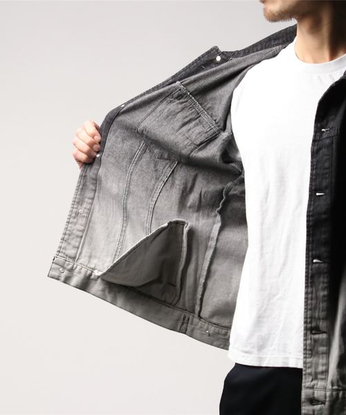 VENCEEXCHANGE（ヴァンスエクスチェンジ）の「グラデーションビッグG