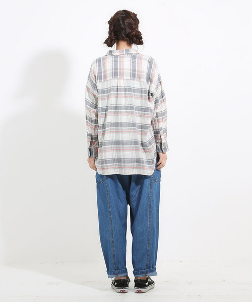 CUBE SUGAR(キューブシュガー)の「先染めガーゼツイルチェック8分袖ビッグシャツ(シャツ/ブラウス・レディース・ナチュラル/グレー/レッド系その他/グリーン系その他・M)」の10枚目の写真