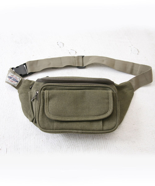 CUBE SUGAR(キューブシュガー)の「キャンバスウエストポーチ(ボディバッグ/ウエストポーチ・レディース・ブラック/カーキ・M)」の1枚目の写真