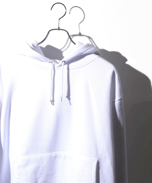 WEGO（ウィゴー）の「WEGO VINTAGE/ヘビーウェイトビッグシルエットパーカー（パーカー・メンズ・ブラック/ダークグリーン/ダークブラウン/オフホワイト/杢グレー/ワイン/グリーン系その他/ライトベージュ・MEDIUM/LARGE/X-LARGE）」の2枚目の写真