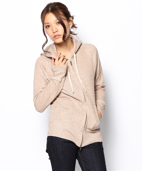 laule'a sunny side store(ラウレアサニーサイドストア)の「ベーシック裏毛ジップアップパーカー(パーカー・レディース・ベージュ/アイボリー/ブルー/杢グレー・FREE)」の3枚目の写真