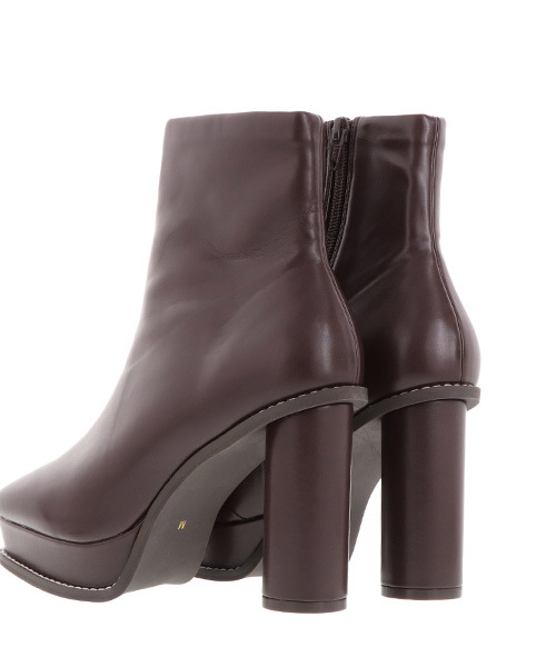 RANDA(ランダ)の「円柱ヒールストレッチショートブーツ(ブーツ・レディース・ブラック/ダークブラウン/キャメル・LL/M/L/S)」の5枚目の写真