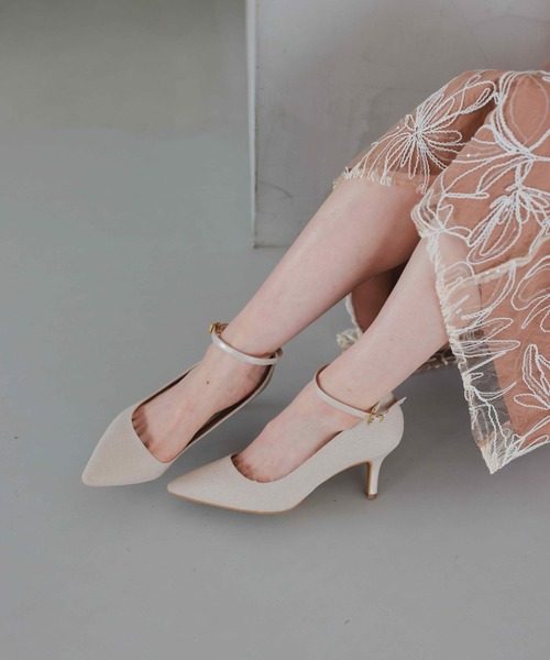 シャイニーラメグリッターポインテッドトゥーパンプス ストラップ付き