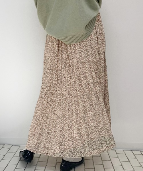 apres jour（アプレジュール）の「花柄プリーツスカート【ZOZOTOWN限定アイテム】（スカート・レディース・ブラック/ライトグリーン/アイボリー/その他/ライトベージュ・フリー）」の14枚目の写真