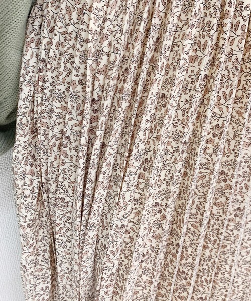 apres jour（アプレジュール）の「花柄プリーツスカート【ZOZOTOWN限定アイテム】（スカート・レディース・ブラック/ライトグリーン/アイボリー/その他/ライトベージュ・フリー）」の17枚目の写真
