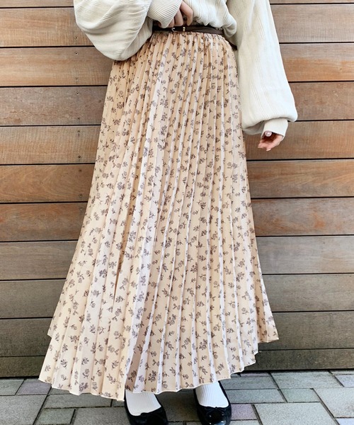 apres jour（アプレジュール）の「花柄プリーツスカート【ZOZOTOWN限定アイテム】（スカート・レディース・ブラック/ライトグリーン/アイボリー/その他/ライトベージュ・フリー）」の15枚目の写真