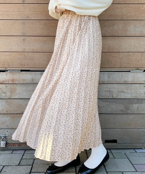 apres jour（アプレジュール）の「花柄プリーツスカート【ZOZOTOWN限定アイテム】（スカート・レディース・ブラック/ライトグリーン/アイボリー/その他/ライトベージュ・フリー）」の10枚目の写真