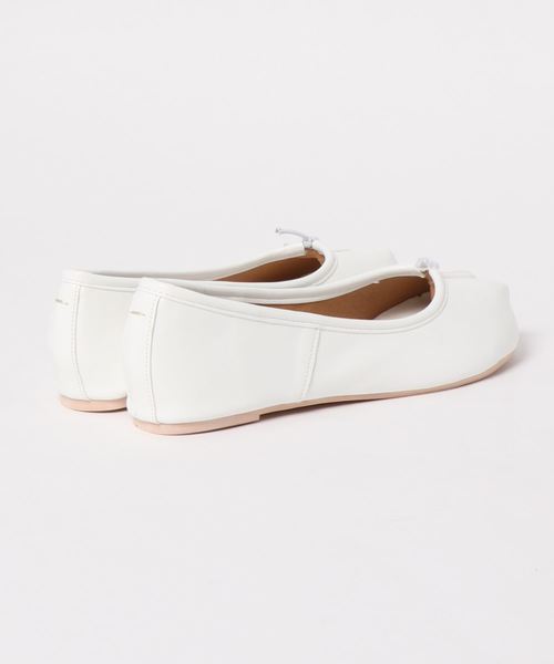 KOBE LETTUCE（コウベレタス）の「足袋フラットバレエパンプス（パンプス・レディース・ブラック/ブラウン/ホワイト/ベージュ・LL/L/M/S）」の6枚目の写真