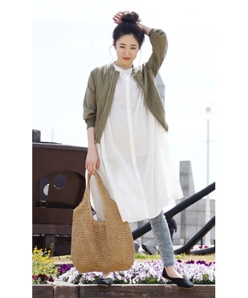 zootie(ズーティー)の「コットンガーゼ ロングシャツワンピース(ワンピース・レディース・ネイビー/ピンク/モカ/ブラック/グレイッシュブルー/ミント/ホワイト/マスタード/ライトグリーン/ダークパープル/ブラウン・フリー)」の14枚目の写真