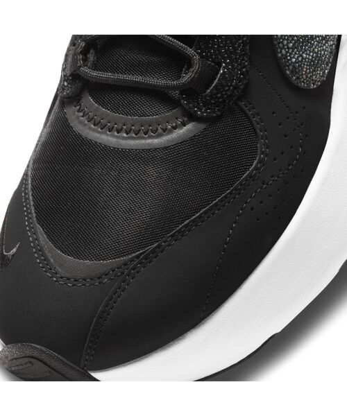 NIKE（ナイキ）の「ナイキ エア マックス ヴェローナ SE ウィメンズシューズ / スニーカー / Nike Air Max Verona SE Women's Shoe（スニーカー・レディース・ブラック/アイボリー・24.5/24/25.5/26/25/22.5/23/23.5/22）」の8枚目の写真