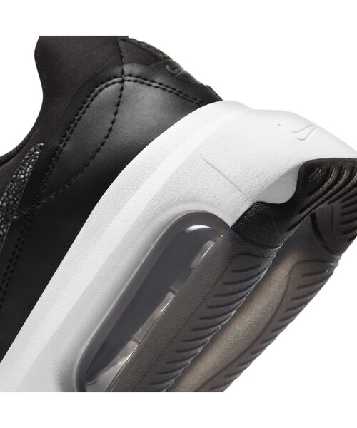 NIKE（ナイキ）の「ナイキ エア マックス ヴェローナ SE ウィメンズシューズ / スニーカー / Nike Air Max Verona SE Women's Shoe（スニーカー・レディース・ブラック/アイボリー・24.5/24/25.5/26/25/22.5/23/23.5/22）」の9枚目の写真