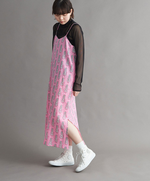 I am I in fact...（アイアムアイインファクト）の「●LOVERS プリント　キャミワンピース（ワンピース・レディース・ピンク/チャコールグレー・FREE）」の3枚目の写真