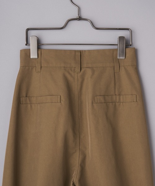 CIAOPANIC（チャオパニック）の「ヘムデザインパンツ（その他パンツ・レディース・ベージュ/カーキ・SMALL/MEDIUM）」の4枚目の写真