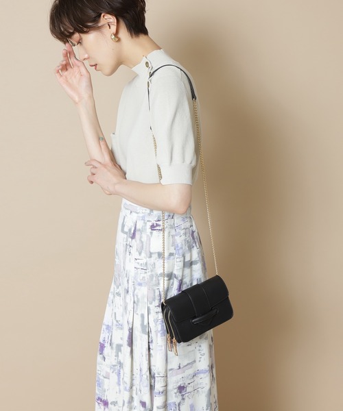 N.（N. Natural Beauty Basic）（エヌエヌナチュラルビューティーベーシック）の「◆ボリュームベルトチェーンミニショルダーバッグ（ショルダーバッグ・レディース・オフホワイト/ブラック/グリーン・ﾌﾘ-）」の11枚目の写真