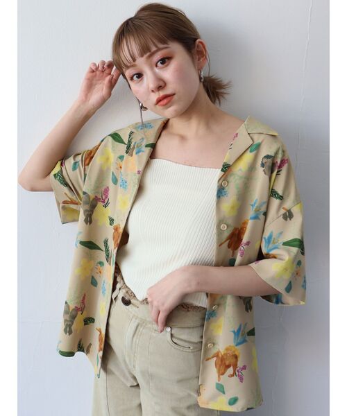 MURUA(ムルーア)の「【MURUA×NARI (LITTLE FUNNY FACE)】オープンカラーシャツ(シャツ/ブラウス・レディース・ホワイト/ベージュ・FREE)」の2枚目の写真