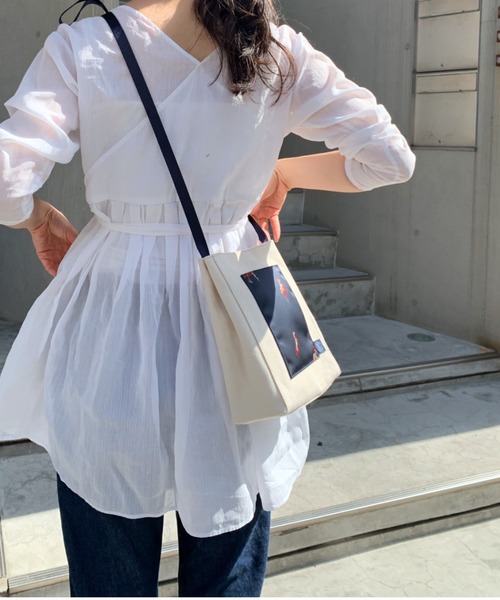 russet（ラシット）の「【THE SIMPLICITY】キャンバスミニショルダーバッグ／CE-842-WEB（ショルダーバッグ・レディース・ネイビー・FREE）」の4枚目の写真