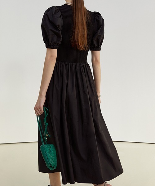 Fano Studios（ファノ ストゥディオズ）の「【Fano Studios】Puff sleeve knit dress FC21L049（ワンピース・レディース・ブラック/ホワイト・S/L/M）」の11枚目の写真