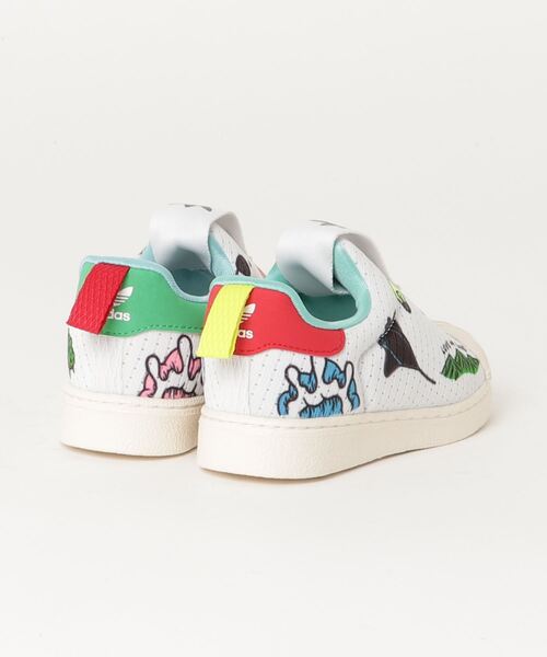 adidas Originals（アディダスオリジナルス）の「adidas Originals/アディダス オリジナルス SST 360 I PRIMEBLUE/スーパースター スリッポン 360 I プライムブルー（スリッポン・キッズ・ホワイト・14cm/15cm/16cm/13cm）」の2枚目の写真