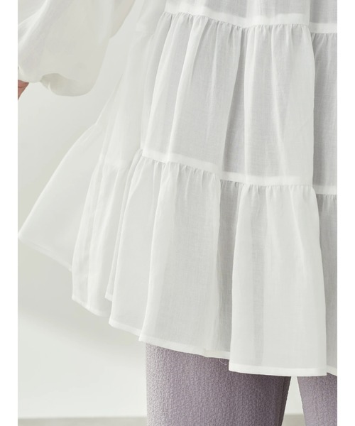 earth music&ecology（アースミュージックアンドエコロジー）の「【WEB限定】ティアードシャツチュニック ＊（シャツ/ブラウス・レディース・ライトブルー/ブラック/オフホワイト/ピンクベージュ・FREE）」の15枚目の写真