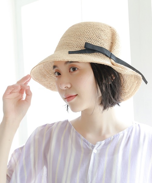 studio CLIP（スタディオクリップ）の「タック入りラフィアハット（ハット・レディース・ナチュラル/ブラウン/グレー・FREE）」の3枚目の写真