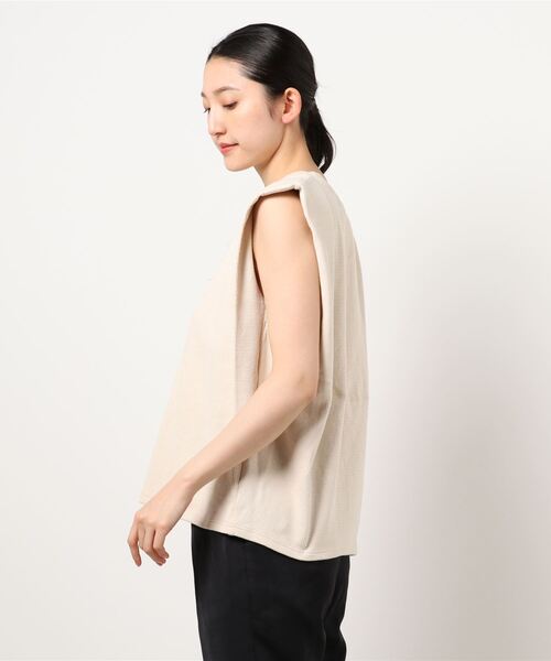SLOBE IENA(スローブイエナ)の「【CLANE/クラネ】 POWER SHOULDER THERMALカットソー【手洗い可】◆(Tシャツ/カットソー・レディース・ベージュ/アイボリー・FREE)」の8枚目の写真