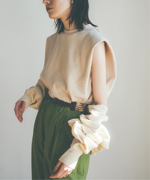 SLOBE IENA(スローブイエナ)の「【CLANE/クラネ】 POWER SHOULDER THERMALカットソー【手洗い可】◆(Tシャツ/カットソー・レディース・ベージュ/アイボリー・FREE)」の14枚目の写真