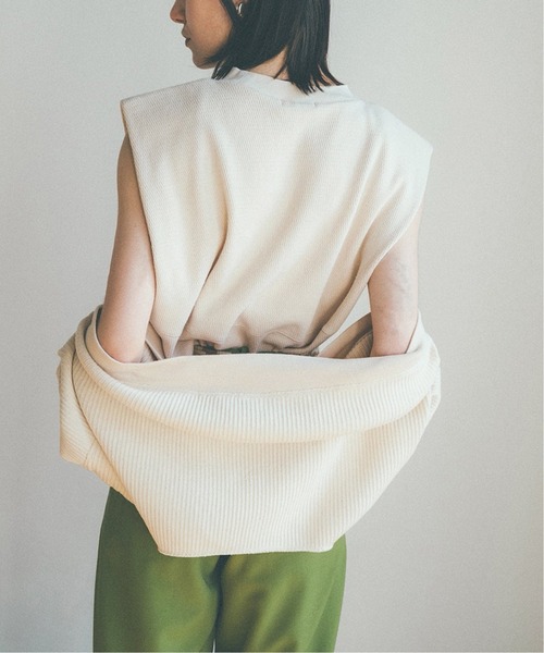 SLOBE IENA(スローブイエナ)の「【CLANE/クラネ】 POWER SHOULDER THERMALカットソー【手洗い可】◆(Tシャツ/カットソー・レディース・ベージュ/アイボリー・FREE)」の5枚目の写真