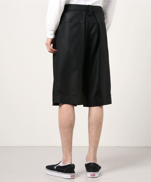 KAZUYUKI KUMAGAI ATTACHMENT(カズユキクマガイアタッチメント)の「SUPER120S PEサージ タックワイド ショーツ(その他パンツ・メンズ・ブラック/オレンジ・3/2/1)」の13枚目の写真