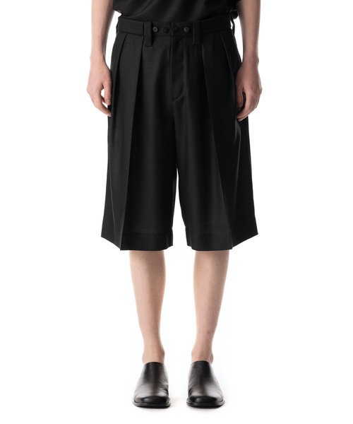 KAZUYUKI KUMAGAI ATTACHMENT(カズユキクマガイアタッチメント)の「SUPER120S PEサージ タックワイド ショーツ(その他パンツ・メンズ・ブラック/オレンジ・3/2/1)」の5枚目の写真