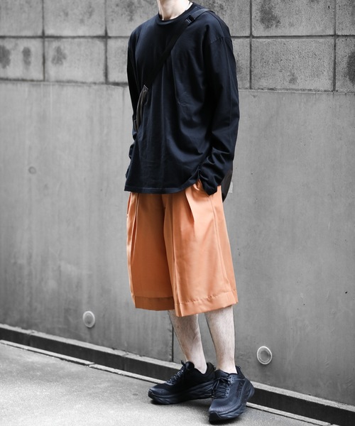 KAZUYUKI KUMAGAI ATTACHMENT(カズユキクマガイアタッチメント)の「SUPER120S PEサージ タックワイド ショーツ(その他パンツ・メンズ・ブラック/オレンジ・3/2/1)」の18枚目の写真