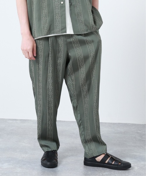JOURNAL STANDARD(ジャーナルスタンダード)の「P/CU TRIVAL ジャガード タック ワイドパンツ(その他パンツ・メンズ・ライトグリーン/ブラック系その他/コバルトブルー・MEDIUM/LARGE)」の1枚目の写真