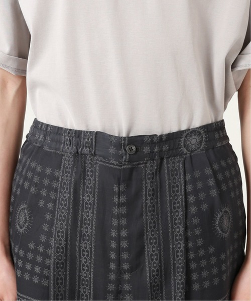 JOURNAL STANDARD(ジャーナルスタンダード)の「P/CU TRIVAL ジャガード タック ワイドパンツ(その他パンツ・メンズ・ライトグリーン/ブラック系その他/コバルトブルー・MEDIUM/LARGE)」の16枚目の写真