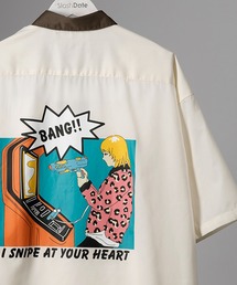 SlashDate（スラッシュデイト）の「レトロタッチゲームガールイラストバックプリント半袖シャツ（シャツ/ブラウス・メンズ）」