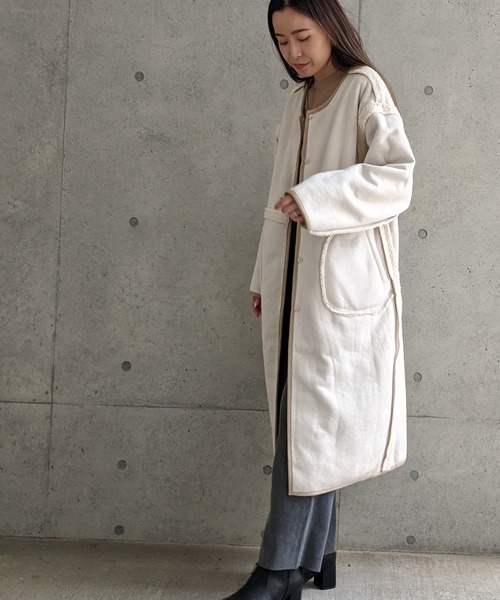Per sist ence（パーシエンス）の「Per sist ence/パーシエンス　ボアパイピング×フェイクムートン リバーシブルノーカラーコート（ノーカラーコート・レディース・ベージュ/アイボリー/モカ・FREE）」の15枚目の写真