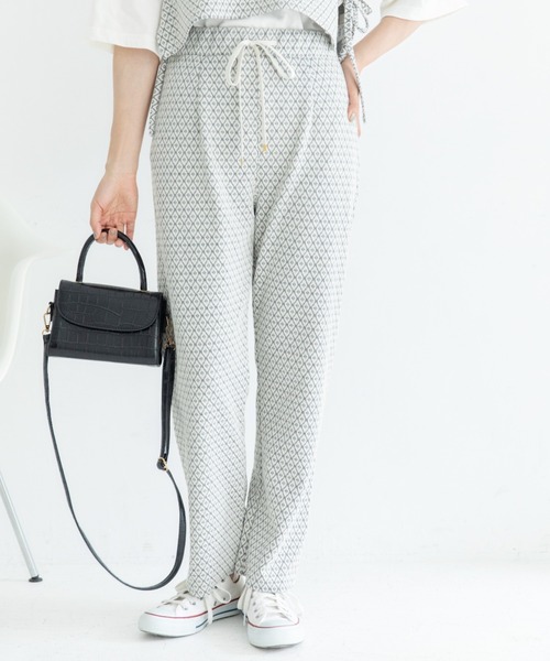 Mysa&Liina（ミーサリーナ）の「ジャガードパンツ（その他パンツ・レディース・ブラック/アイボリー/ラベンダー・M）」の2枚目の写真