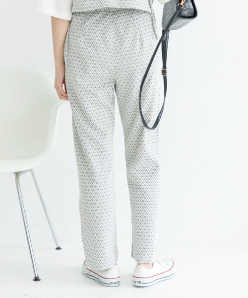 Mysa&Liina（ミーサリーナ）の「ジャガードパンツ（その他パンツ・レディース・ブラック/アイボリー/ラベンダー・M）」の16枚目の写真