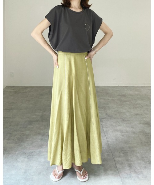 She's Closet(シーズクローゼット)の「配色パイピングフレアロングマーメイドスカート(スカート・レディース・ベージュ/オリーブ/アイボリー・FREE)」の7枚目の写真