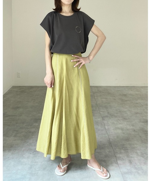 She's Closet(シーズクローゼット)の「配色パイピングフレアロングマーメイドスカート(スカート・レディース・ベージュ/オリーブ/アイボリー・FREE)」の17枚目の写真