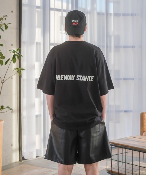 SIDEWAY STANCE（サイドウェイスタンス）の「【SIDEWAY STANCE】 ワイドシルエット バギー レザー ショートパンツ（その他パンツ・メンズ・ブラック・MEDIUM/LARGE）」の4枚目の写真