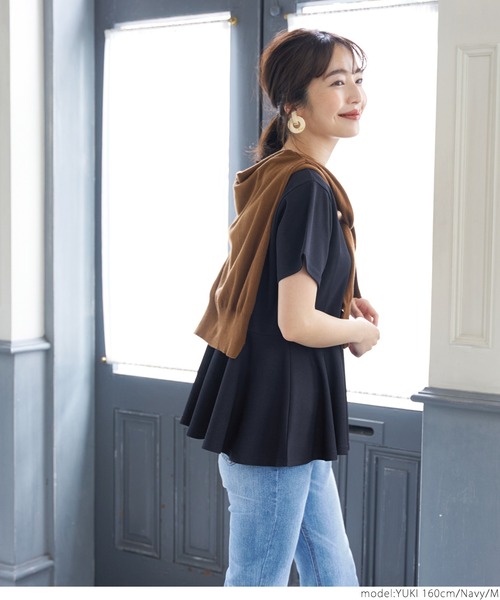 coca(coca)(コカ)の「【長さ選べる】シワにならないショート丈ぺプラムトップス(Tシャツ/カットソー・レディース・ネイビー/グレー系その他・M/L)」の14枚目の写真