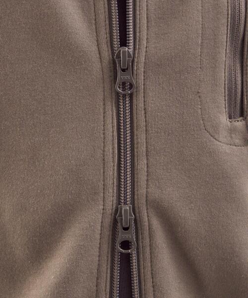 Gramicci（グラミチ）の「OLT【別注】＜GRAMICCI ＞ ダンボール ジップ フーディー パーカー（パーカー・メンズ・ダークグリーン/ブラック/モカ・L/M/XL/S）」の16枚目の写真