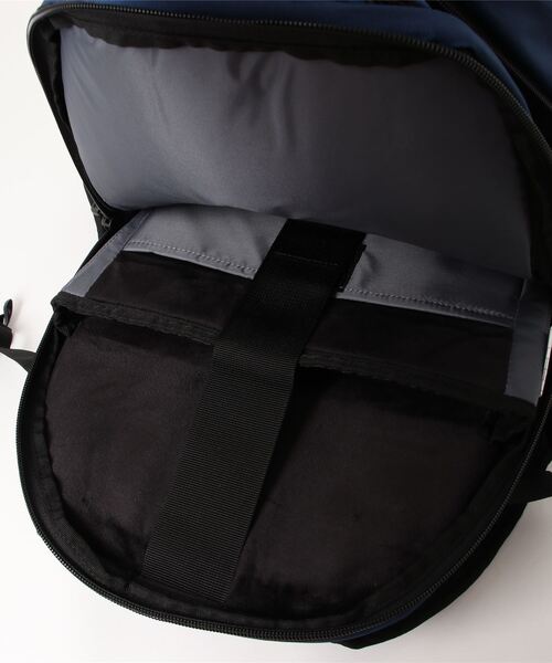 VICTORINOX(ビクトリノックス)の「【VICTRINOX】ビクトリノックス Vx Sport Cadet バックパック/リュック(バックパック/リュック・メンズ・ブルー・FREE)」の2枚目の写真