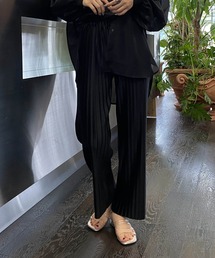 ランダムプリーツワイドパンツ